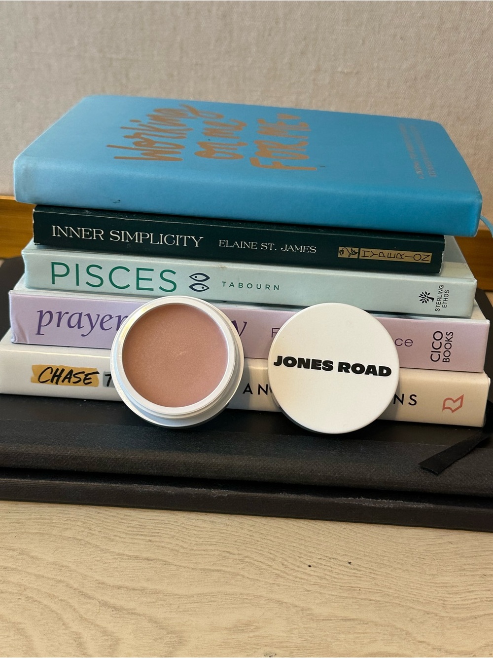 Jones Road Miracle Balm Mini Shade AU Naturel